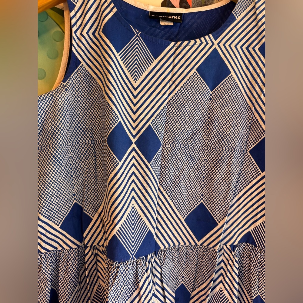 Rare Nooworks Blue and White Geometric Sleeveless Dress - Picture 3 of 8